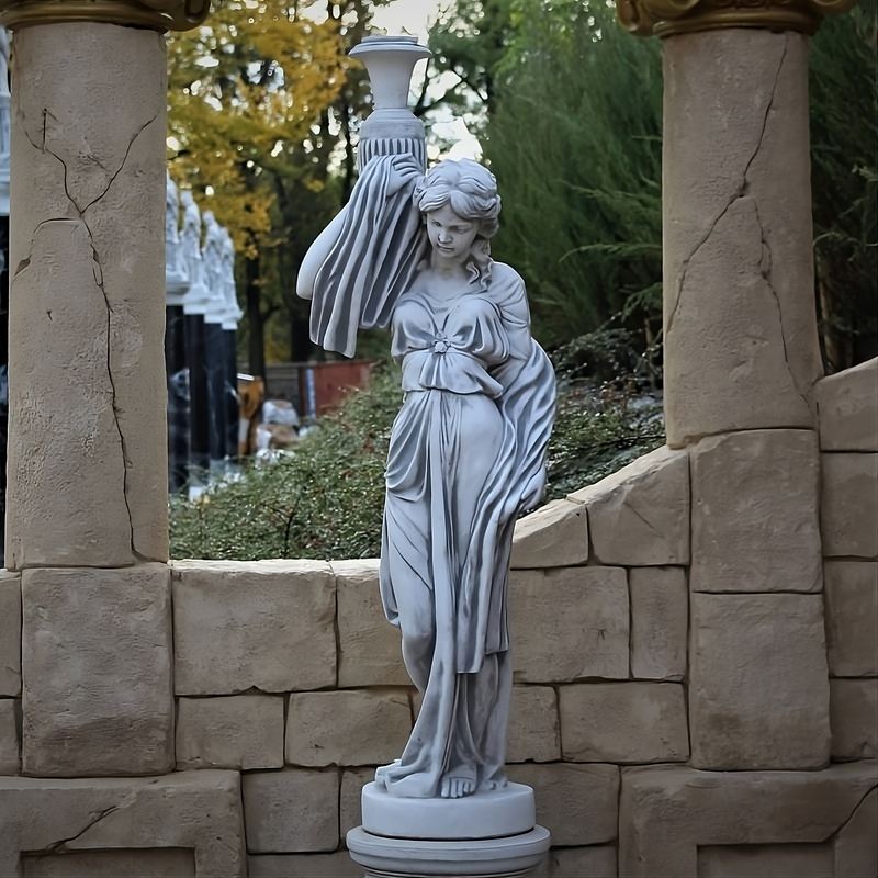 Stenskulptur Eudoxia med Kruka