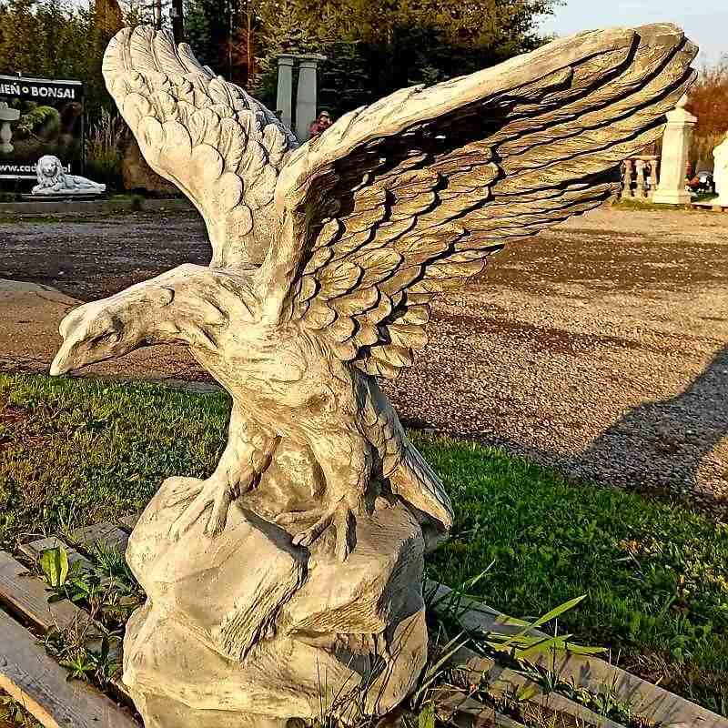 Stenskulptur Stor Örn
