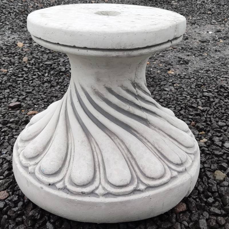 Snurrad Stensäule